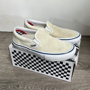 Women’s Suede Vans slip ons Pro Cush